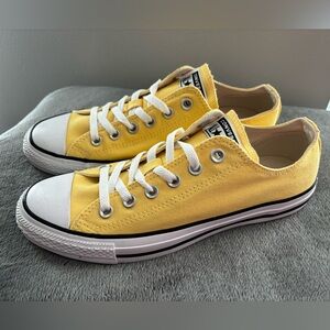 New yellow converse